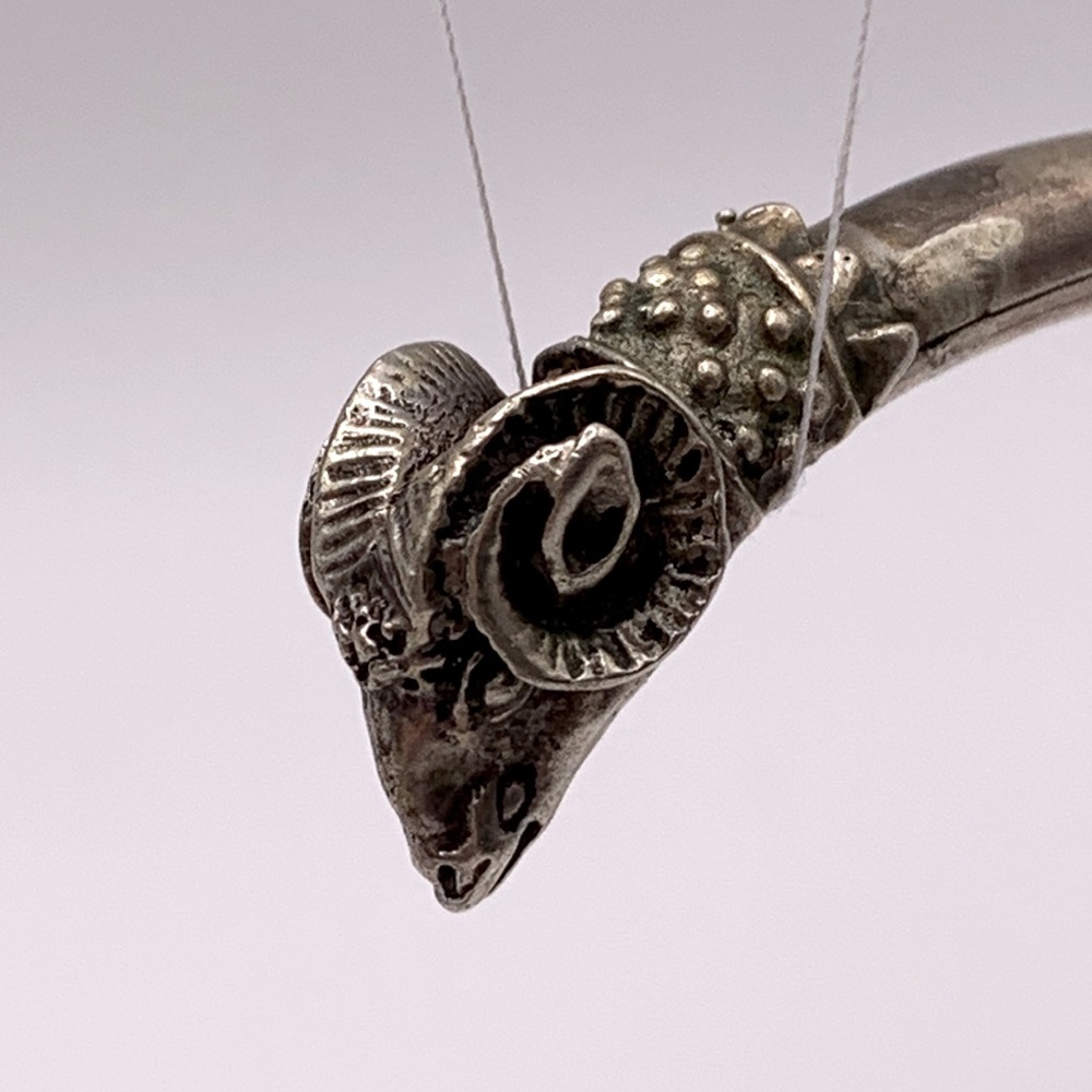 Sterling RAMS HEAD Cuff, Amazing Detail - Picture 3 of 3